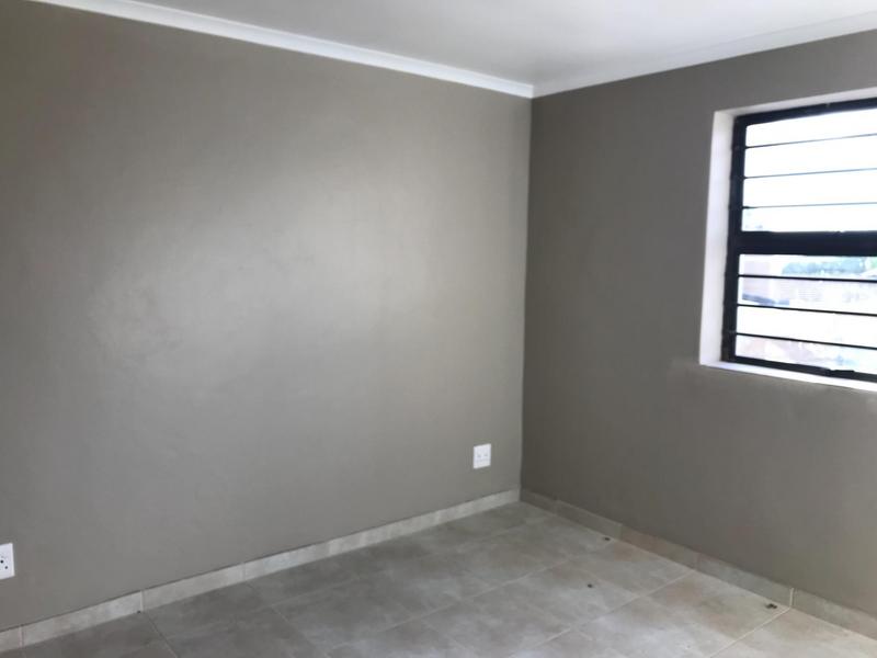 To Let 1 Bedroom Property for Rent in Ruwari Western Cape